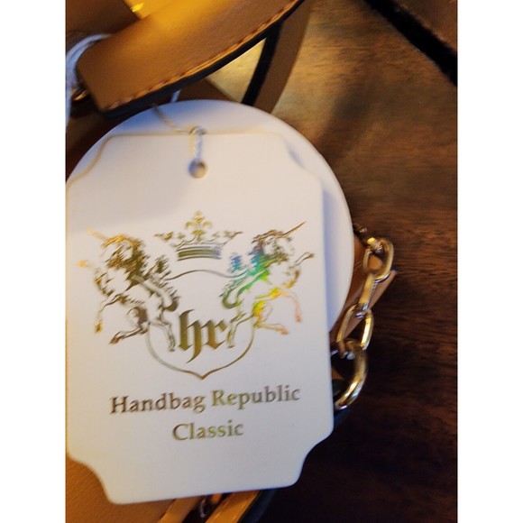 NWT Handbag Republic Purse Mustard Yellow Faux Leather Vegan Bucket Bag 2 In 1 - Picture 2 of 9